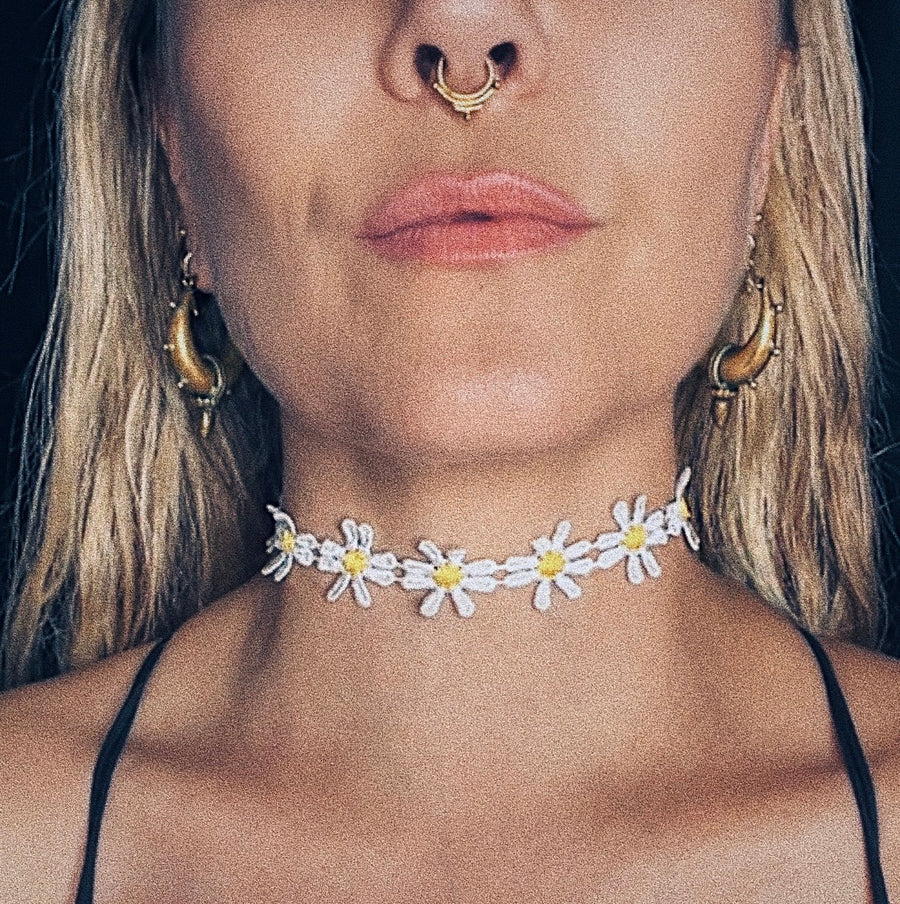 "Flower Child" Choker