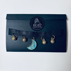 The Blue Moon Choker
