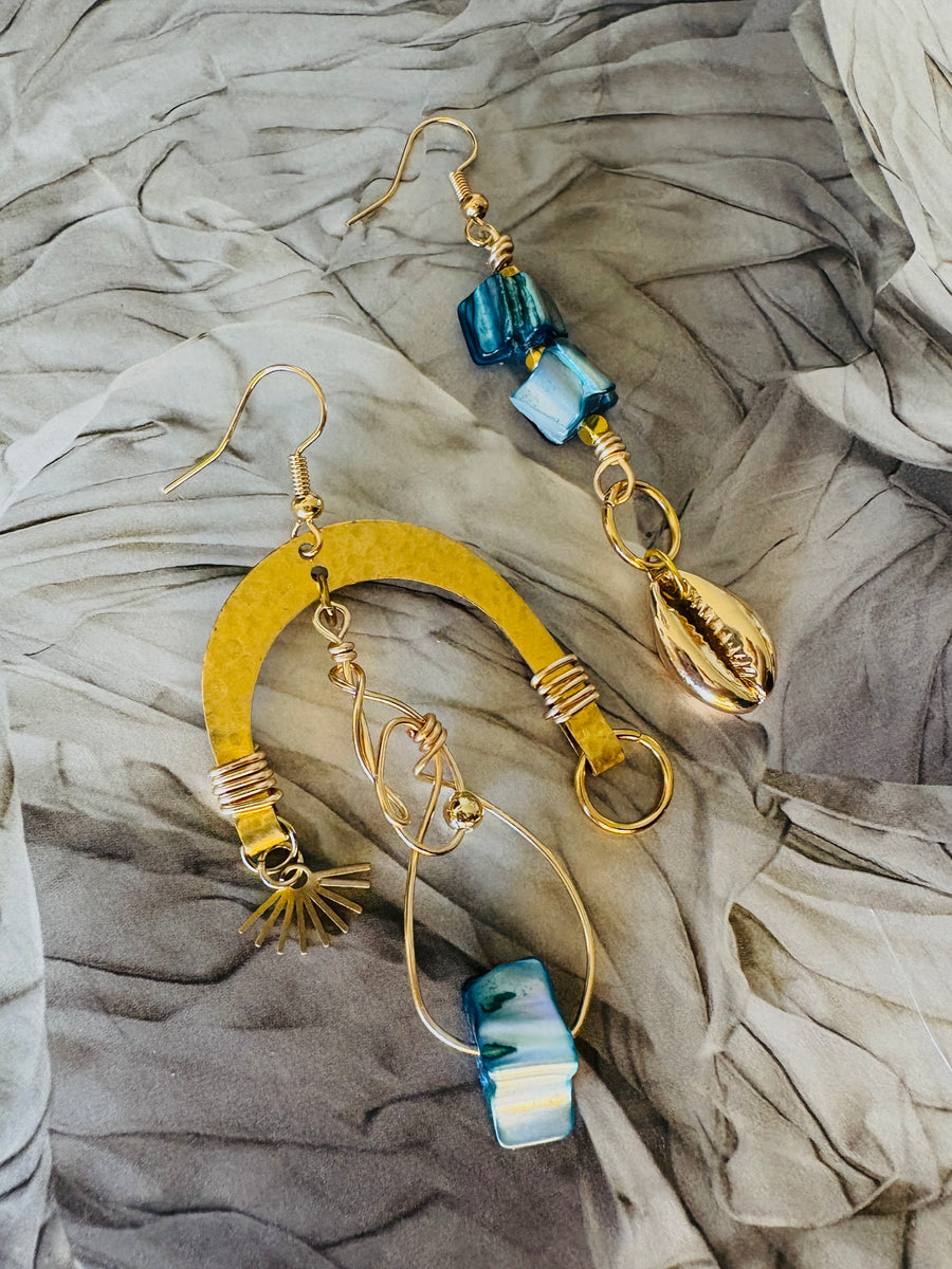 LAYLA K | Blue Mother of Pearl Earrings