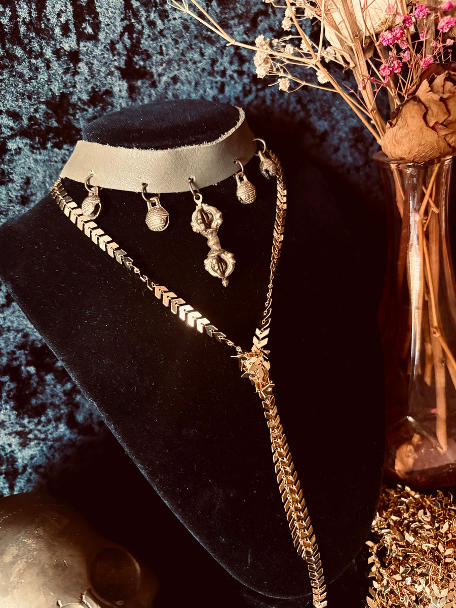 Vajra Choker (Khaki Green)